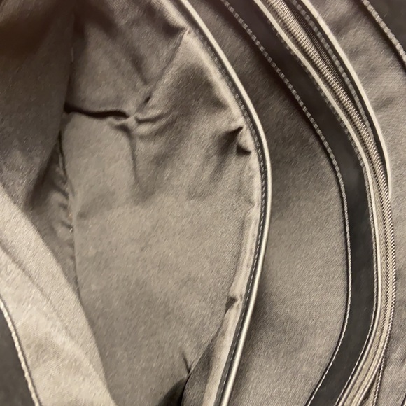 Nine West purses w/detached bag - Picture 8 of 12